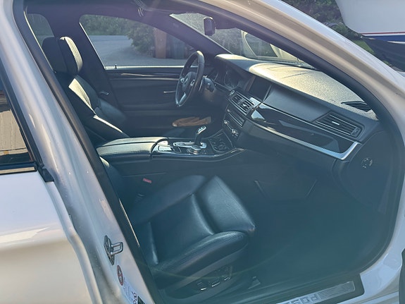 BMW M550d 10 of 12