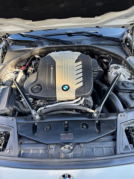 BMW M550d 6 of 12