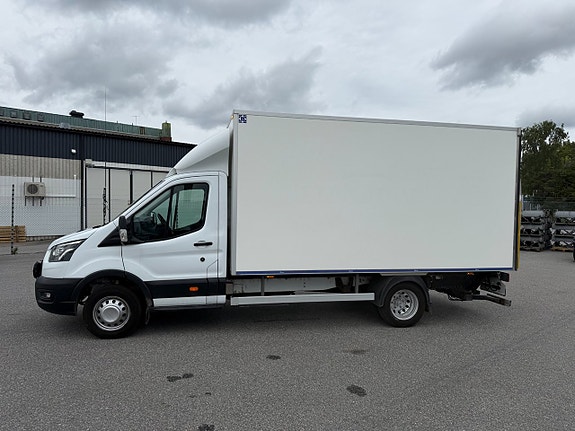 Ford Transit 3 of 5