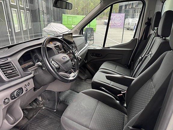 Ford Transit 2 of 16