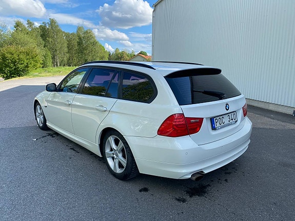 BMW 318d 5 of 7