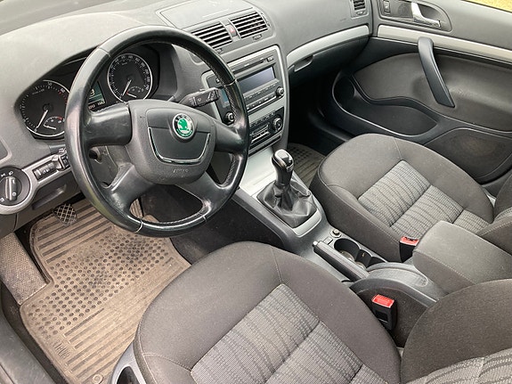 Skoda Octavia 5 of 5
