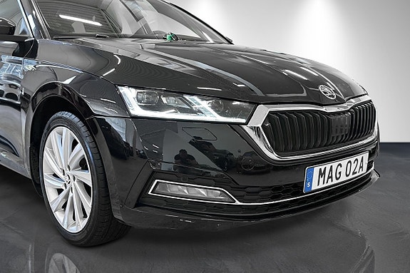 Skoda Octavia 10 of 18
