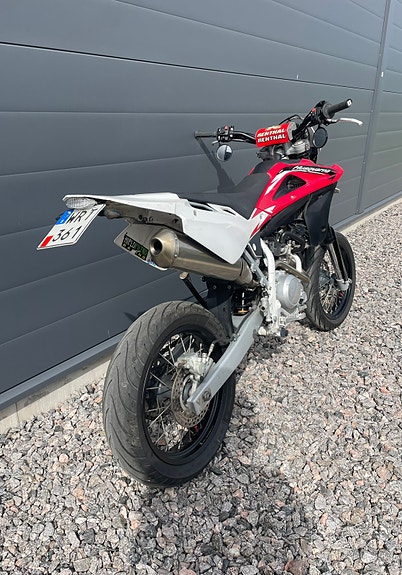 Husqvarna Smr 125cc  -12 A1 2 of 3