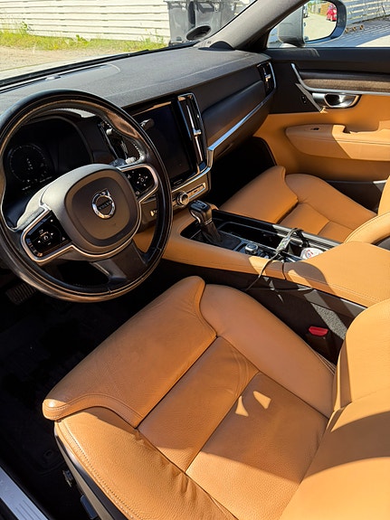Volvo V90 Cross Country 5 of 5