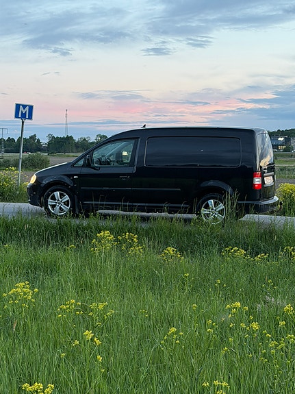 Volkswagen Caddy Maxi 4 of 5