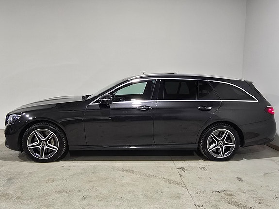 Mercedes-Benz E300 3 of 20