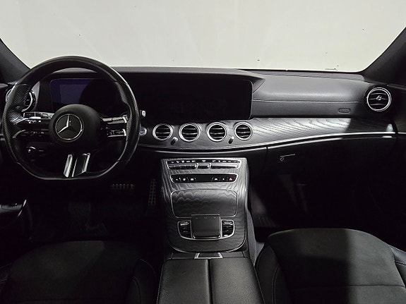 Mercedes-Benz E300 12 of 20