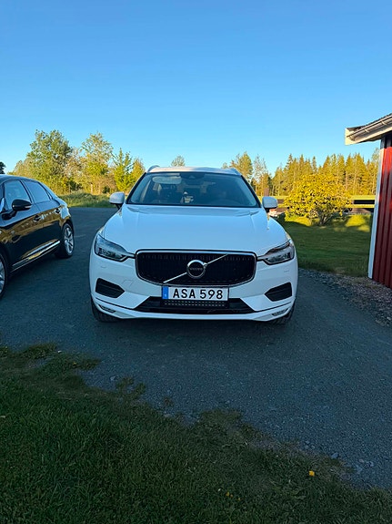Volvo XC60 4 of 5