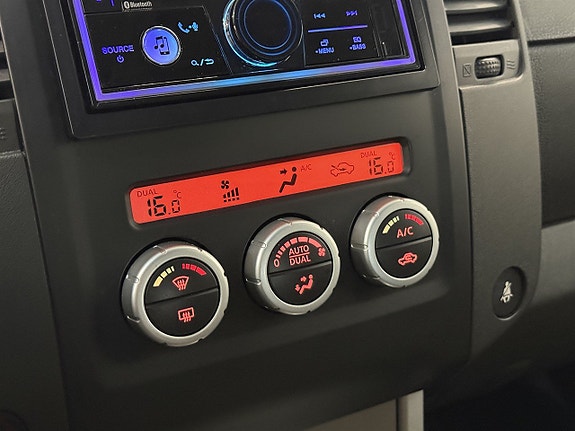 Nissan Pathfinder 16 of 21