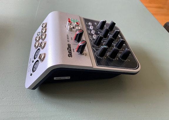 Product image 3 of 4