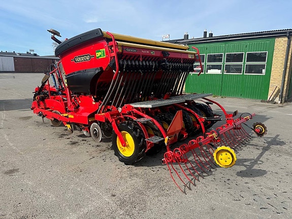 Väderstad Rapid 300C 2 of 3