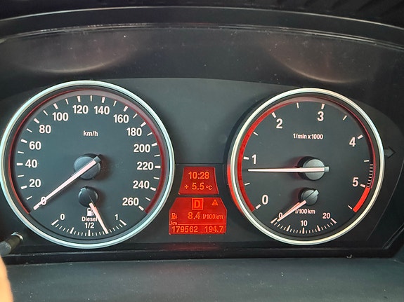 BMW 520d 16 of 30