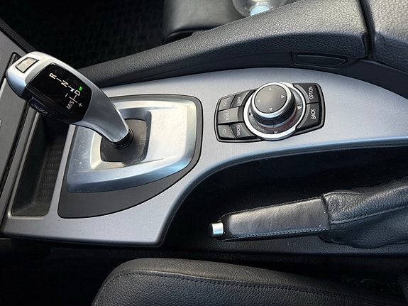 BMW 520d 19 of 30