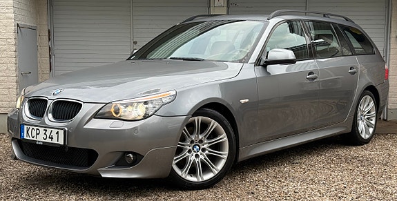 BMW 520d 3 of 5