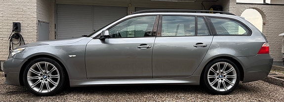 BMW 520d 4 of 5