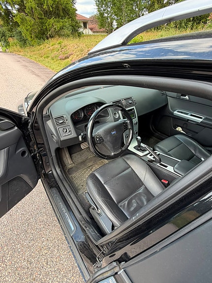 Volvo V50 6 of 19