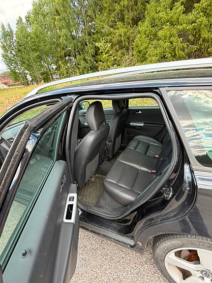 Volvo V50 8 of 19