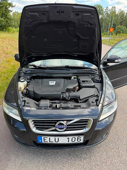 Volvo V50 12 of 19