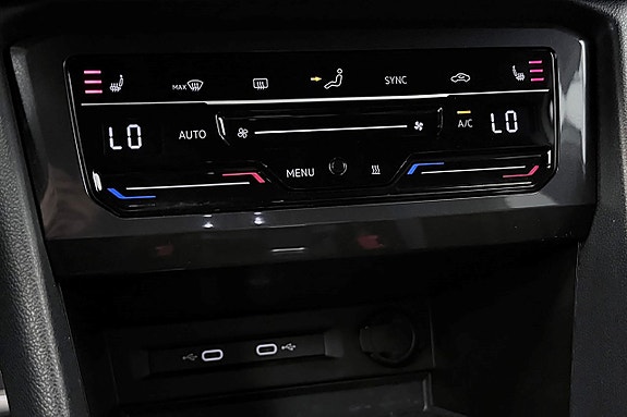 Volkswagen Tiguan Allspace 26 of 30