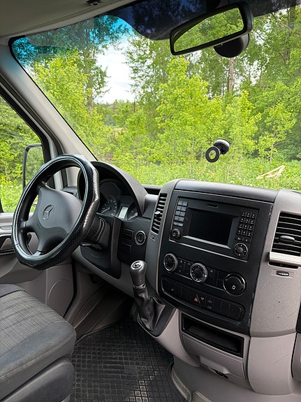 Mercedes-Benz Sprinter 4 of 5