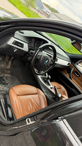 BMW 320d 5 of 5