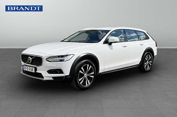 Volvo V90 Cross Country