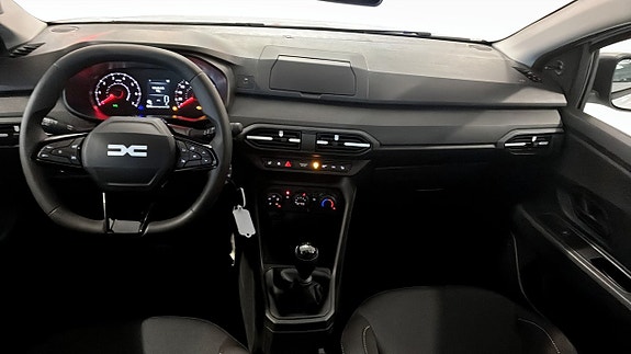 Dacia Sandero 4 of 5
