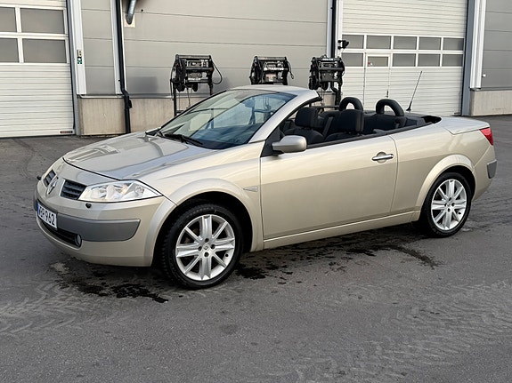 Renault Megane II 4 of 5