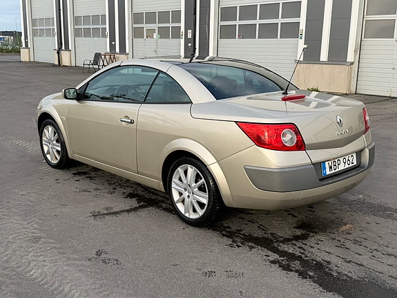 Renault Megane II 5 of 5