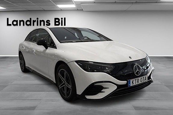 Mercedes-Benz EQE350 3 of 5