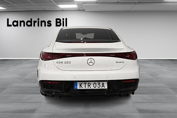 Mercedes-Benz EQE350 5 of 5