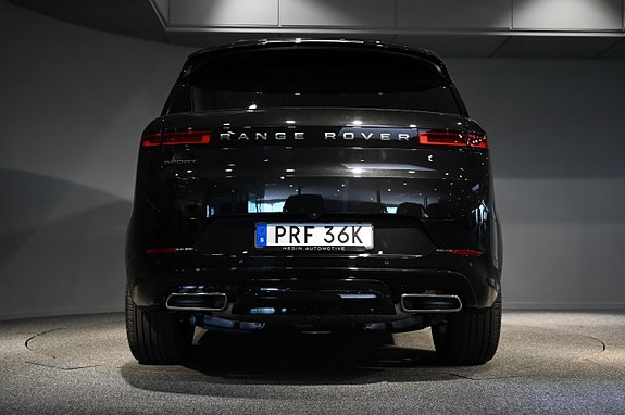 Land Rover Range Rover Sport 4 of 5