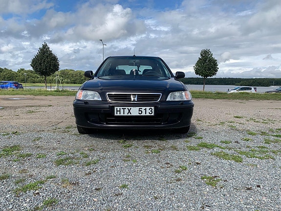 Honda Civic 3 of 5