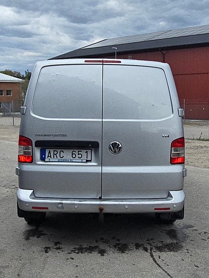 Volkswagen Transporter 3 of 4
