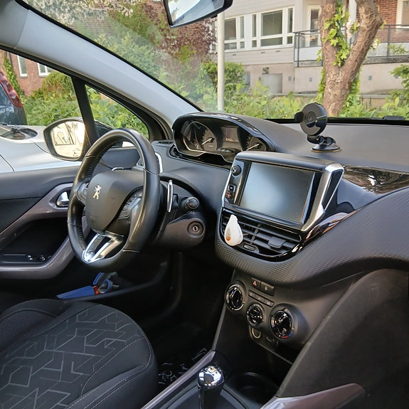 Peugeot 2008 5 of 5