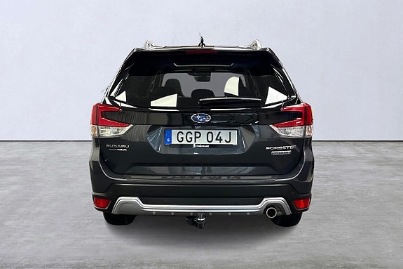 Subaru Forester 5 of 5