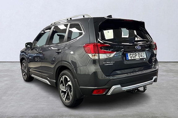 Subaru Forester 4 of 5