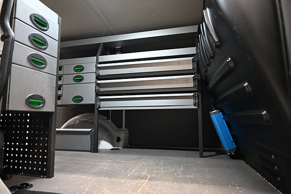 Volkswagen Transporter 14 of 30