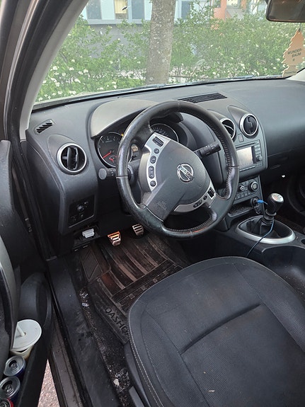 Nissan Qashqai 4 of 4