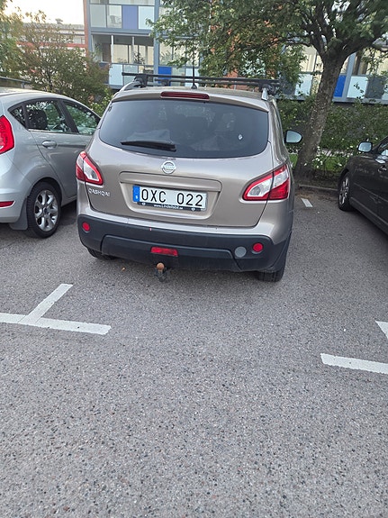 Nissan Qashqai 2 of 4