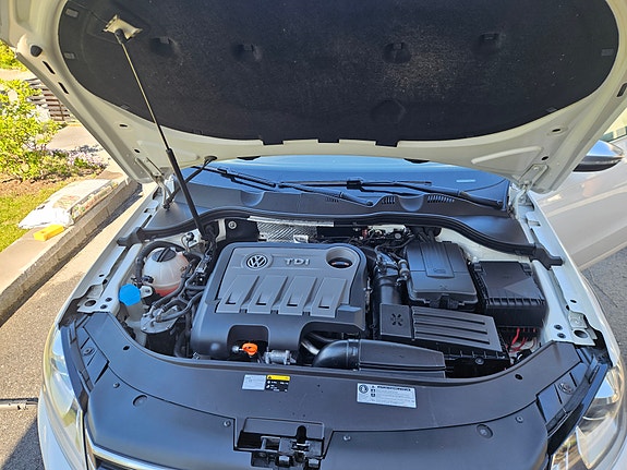 Volkswagen Passat Alltrack 5 of 5