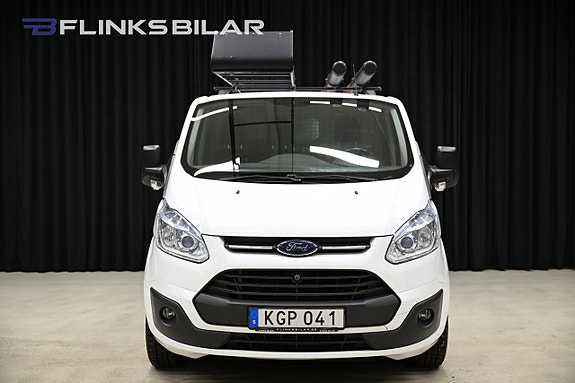 Ford Transit Custom 19 of 30
