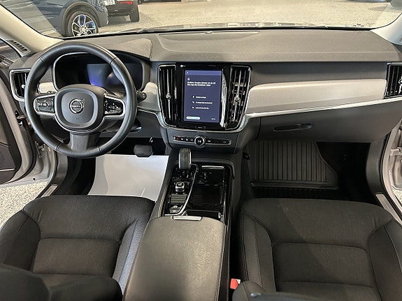 Volvo V90 21 of 27