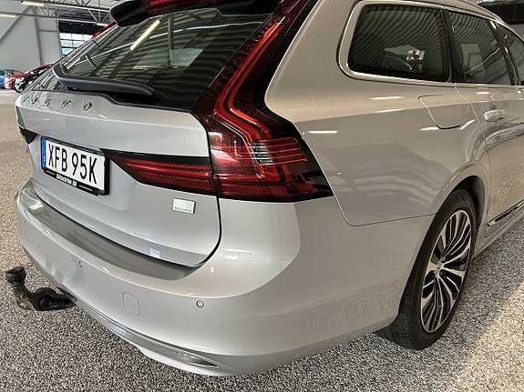 Volvo V90 8 of 27