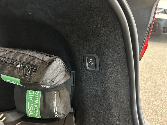 Volvo V90 17 of 27