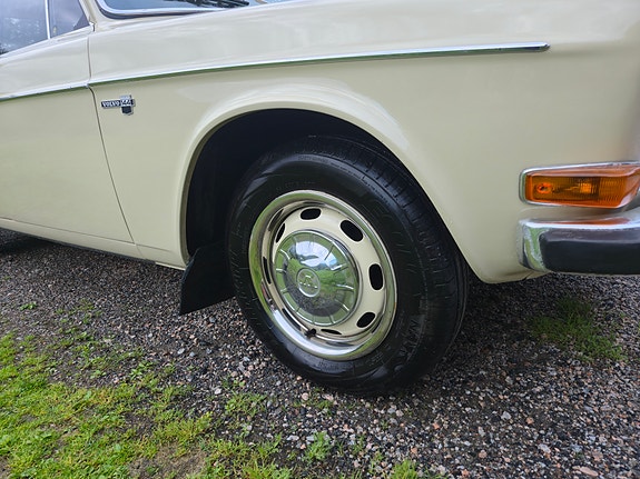 Volvo 144 21 of 24