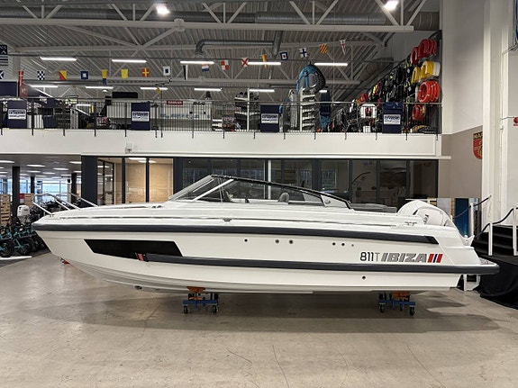 IBIZA 811 Touring -2026 & YAMAHA F300 2 of 12