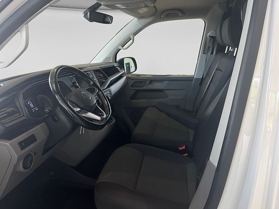 Volkswagen Transporter 9 of 18