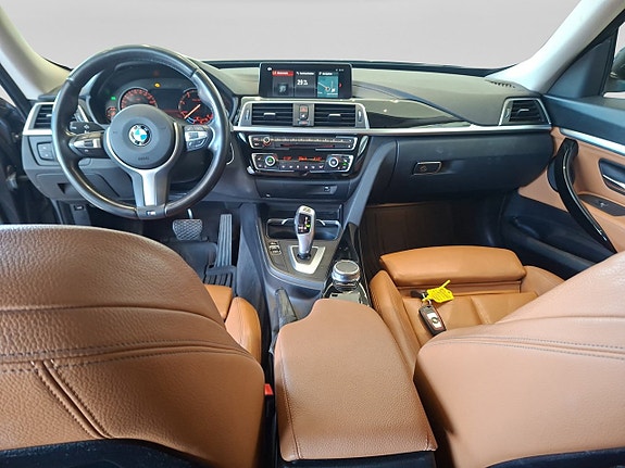 BMW 330d 10 of 15